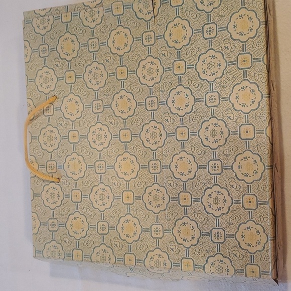 Vintage Oriental Art Hand Painted ~ 11.5" on Hard Surface with Easel. - Picture 7 of 7